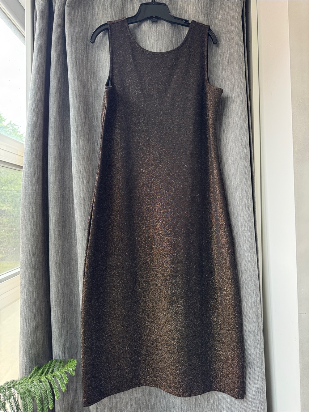 GAP Sleeveless Gold Metallic Thread Shift Dress